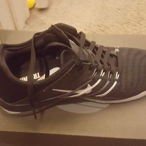 Nike Free TR6  Womens Shoes